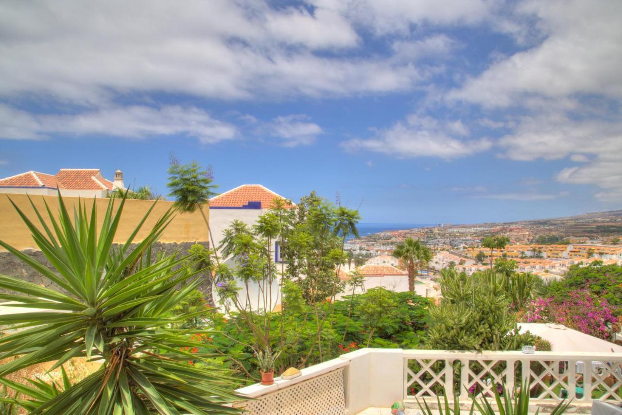 Vakantiehuis Ocean Hill - Ocean View, Terrace, Bbq, Wifi Costa Adeje (Tenerife)